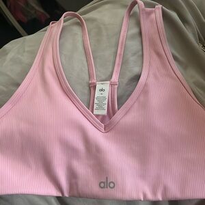 Sweet Pink Airlift V-neck bra